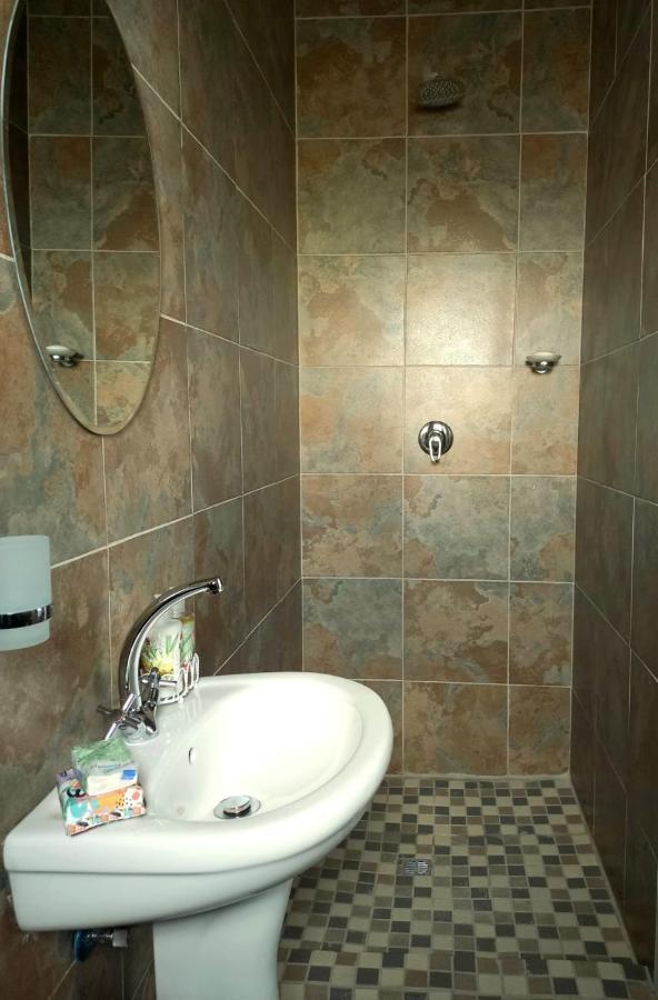 B&B 464 On 22Nd Ave Pretoria Bagian luar foto