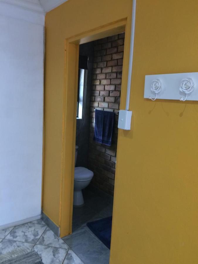 B&B 464 On 22Nd Ave Pretoria Bagian luar foto